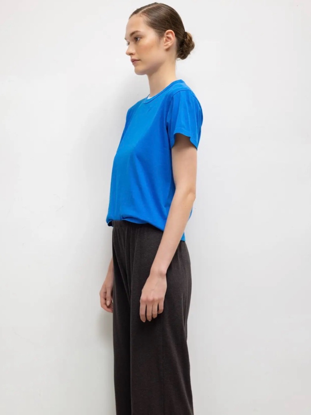 LESET MARGO TEE in color: Leset blue